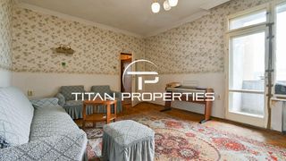 Multi-room Sales, Barnyard, Sofia