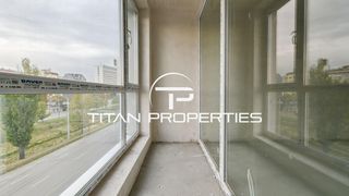Тристаен Продажби, Център-ЦУМ, София (10)