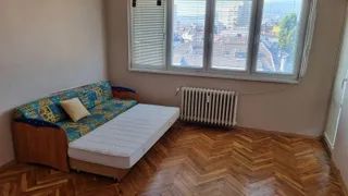 Тристаен Наеми, Гео Милев, София (8)