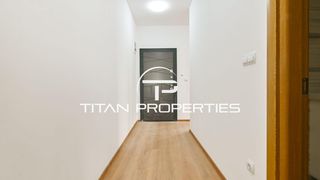 Тристаен Продажби, София (13)