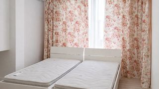 Тристаен Продажби, Център-ЦУМ, София (4)