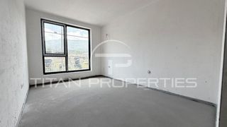 Просторен тристаен за продажба в кв. Малинова долина (6)