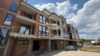 Просторен тристаен за продажба в кв. Малинова долина (9)