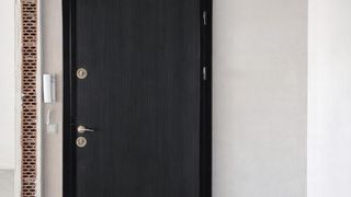 Тристаен Продажби, Връбница 2, София (4)
