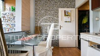 Тристаен Продажби, Медицинска академия, София (2)