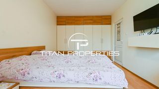 Тристаен Продажби, Младост 1, София (8)