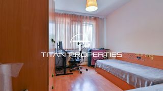 Тристаен Продажби, Младост 1, София (11)