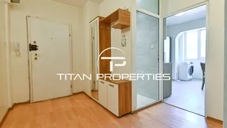 Тристаен Продажби, Младост 1, София (15)