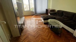 Тристаен за продажба в кв. Гео Милев (2)