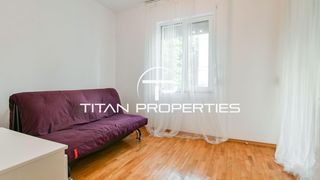 Многостаен за продажба в кв. Изток (12)
