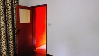 Тристаен за продажба в ж.к Банишора (7)