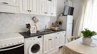 Тристаен Продажби, Кръстова вада, София (2)