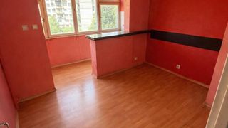 Тристаен Продажби, Дружба 1, София (7)
