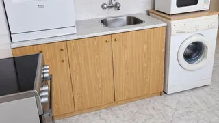 Тристаен Продажби, Дружба 1, София (6)