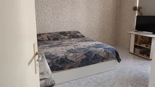 Тристаен Продажби, Дружба 1, София (10)