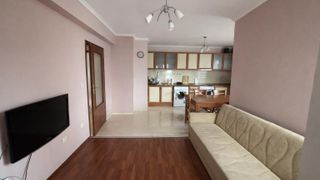 Тристаен за продажба в кв. Младост 2 (2)