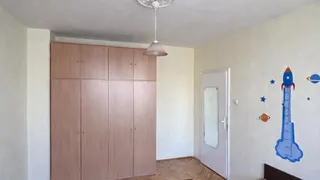 Тристаен Продажби, Надежда 4, София (8)