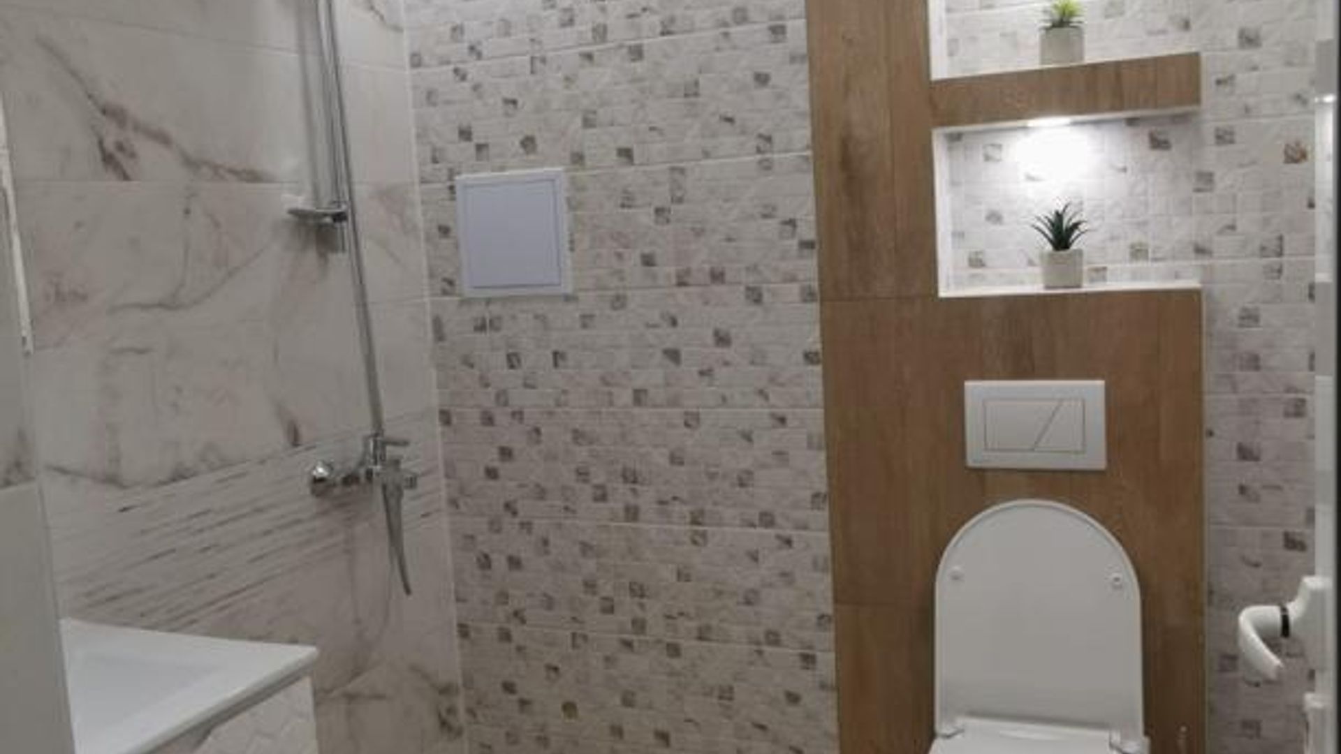 image_1786979012816_08975015445488377.jpeg