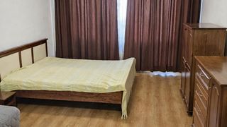 Трикімнатний Оренда, Молодість 4, Софія (2)