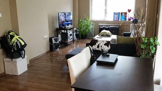 Двустаен, под наем, жк. Редута (3)