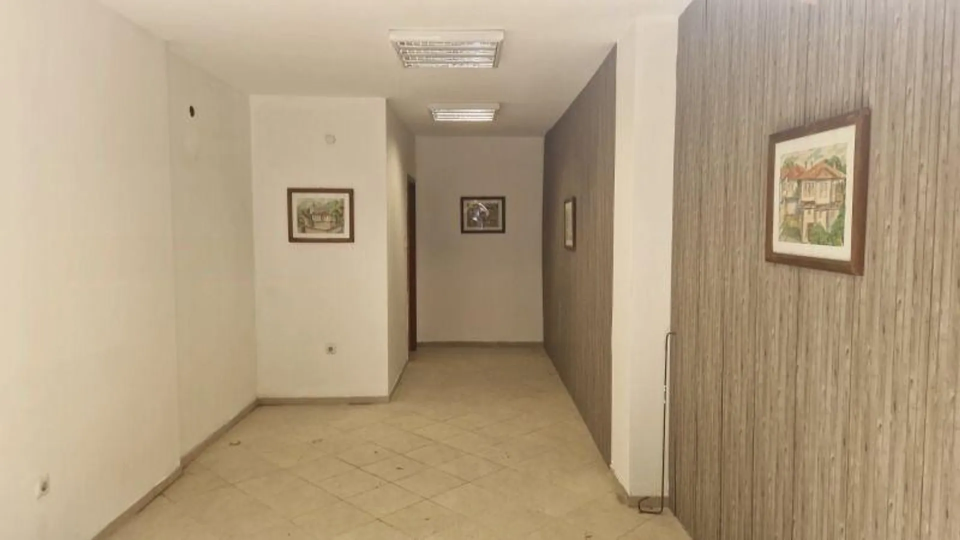 Гараж Продажби, Оборище, София – снимка 3