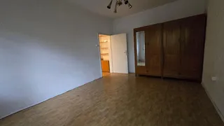 Тристаен Продажби, Бъкстон, София (9)