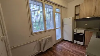 Тристаен Продажби, Бъкстон, София (3)