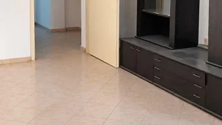 Тристаен Наеми, Манастирски ливади, София (6)