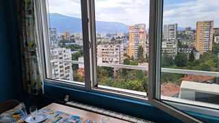 Двустаен, под наем, жк. Изток (8)