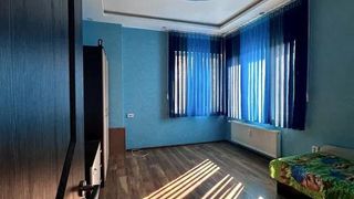 Тристаен Наеми, Дружба 1, София (6)