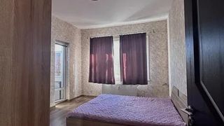 Тристаен Наеми, Дружба 1, София (4)