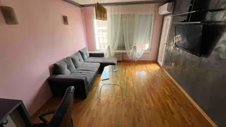 Тристаен Наеми, Лагера, София (2)