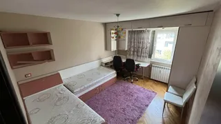 Тристаен Наеми, Лагера, София (7)