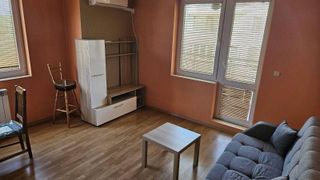 Zwei-Zimmer-Wohnung Verleih, Der Kühlschrank, Sofia (3)