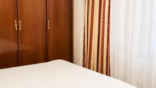 Тристаен Наеми, Манастирски ливади, София (6)