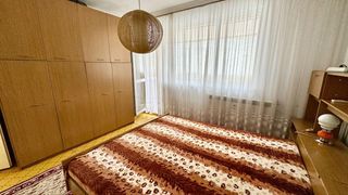 Тристаен, под наем, жк. Красна поляна 1 (7)