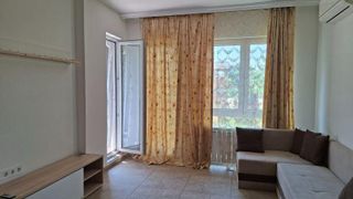 Two-bedroom Rentals, Peel, Sofia (2)