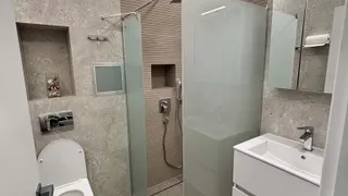 Тристаен Наеми, Сердика, София (7)