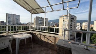 Тристаен Наеми, Стрелбище, София (10)