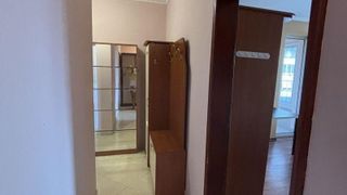 Тристаен Наеми, Младост 2, София (7)