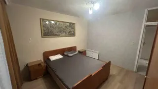 Тристаен Наеми, Люлин 10, София (4)