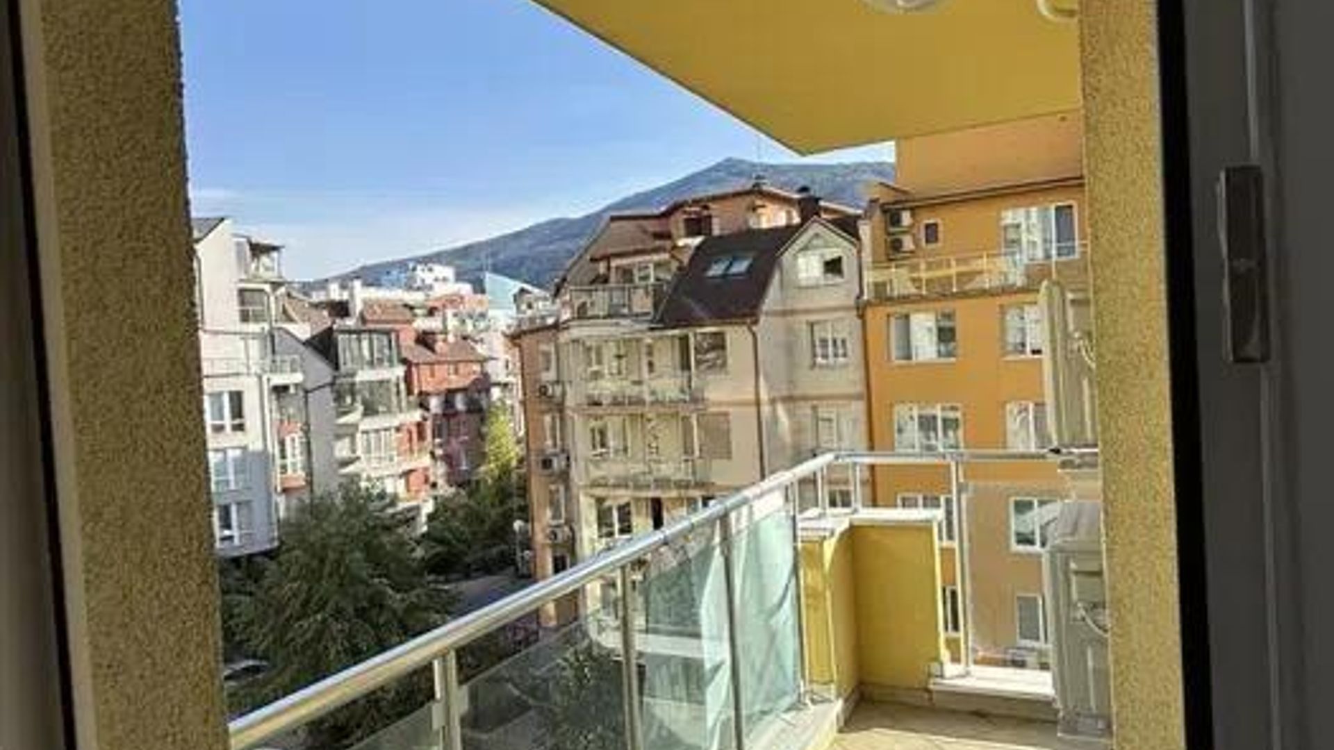 image_1789538722150_9782849232629477.jpeg