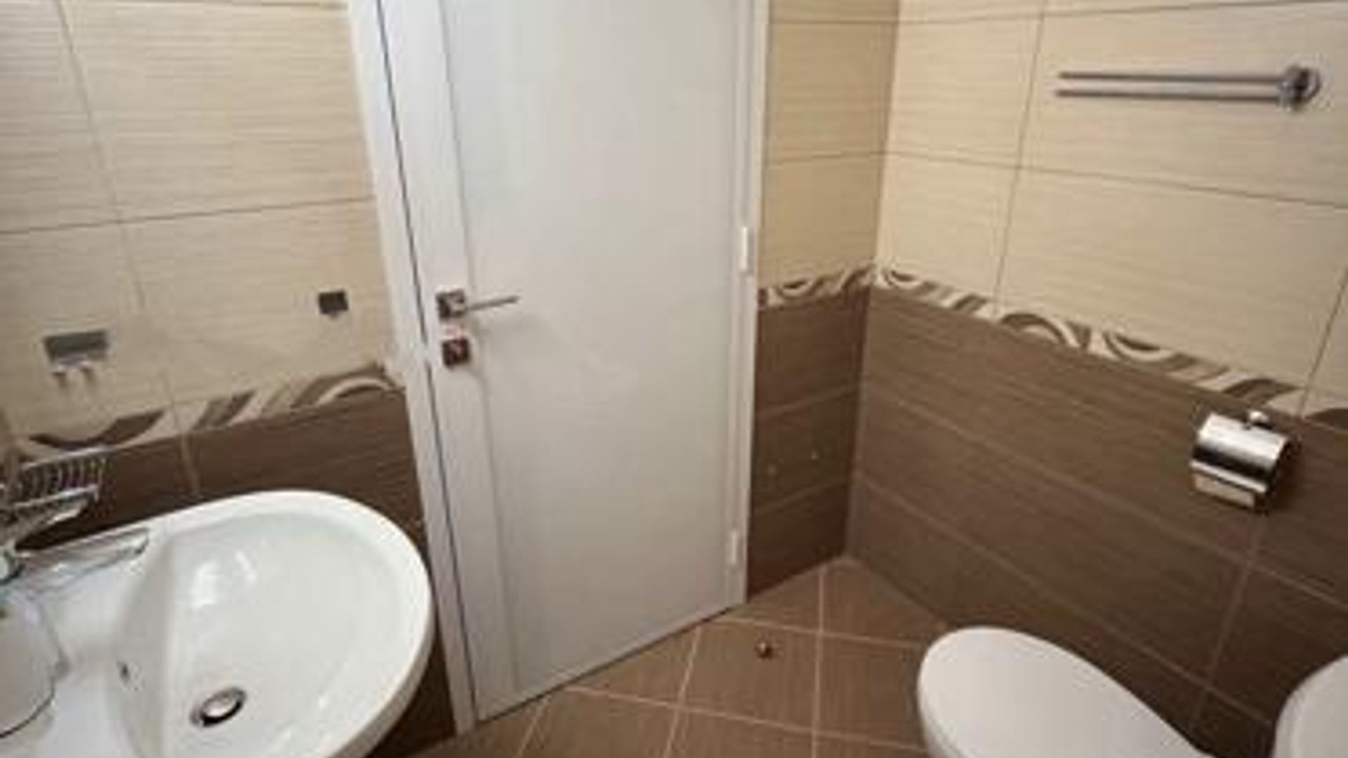 image_1789997897318_14290085637509609.jpeg