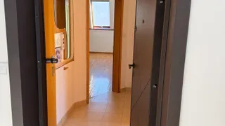 Тристаен Наеми, Лозенец, София (7)