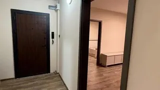 Тристаен Наеми, Мусагеница, София (8)