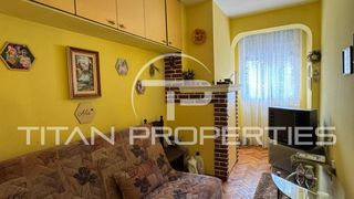 Тристаен Продажби, Гео Милев, София (6)