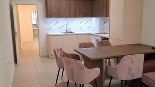 Тристаен апартамент , за продажба , кв.Център
