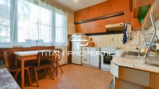 Тристаен , за продажба , ж.к. Сухата река  (4)