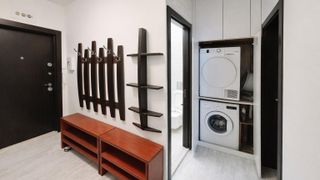 Тристаен Продажби, Младост 1, София (11)