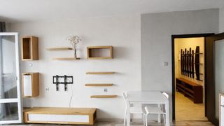 Тристаен Продажби, Младост 1, София (4)